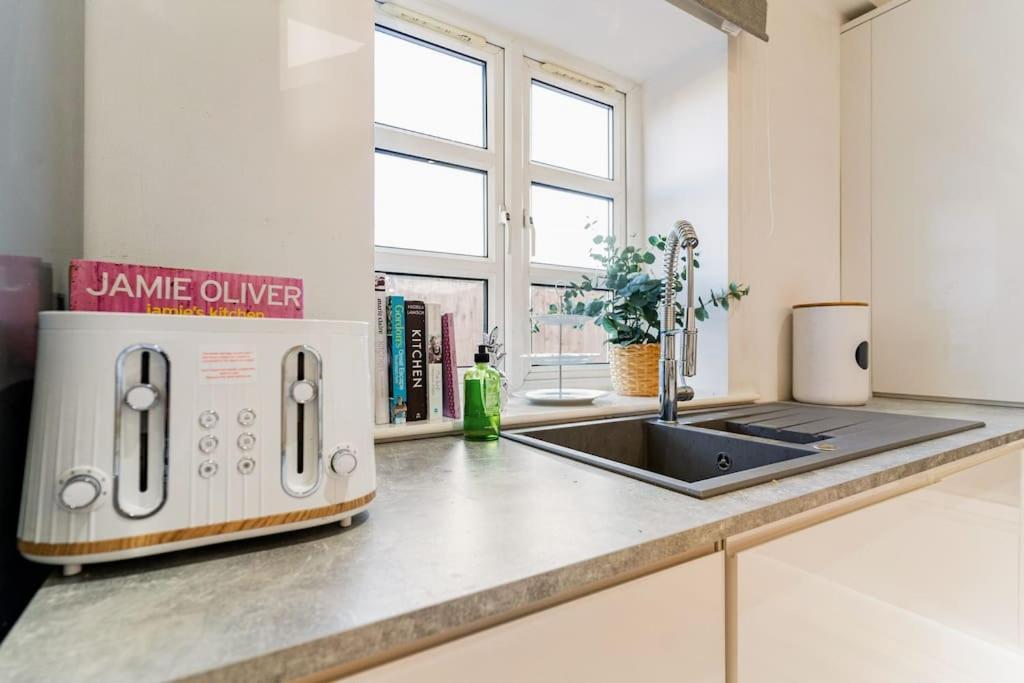 Stunning Ground Floor Hartlepool Marina Apartment المظهر الخارجي الصورة